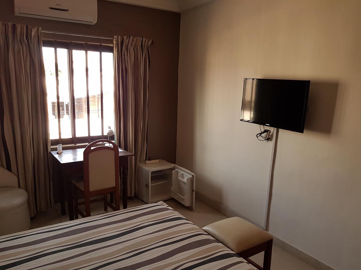 Acropole Hotel Cotonou Kültér fotó