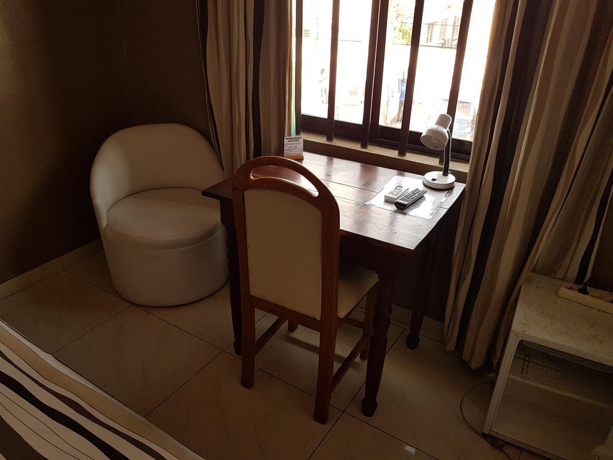 Acropole Hotel Cotonou Kültér fotó